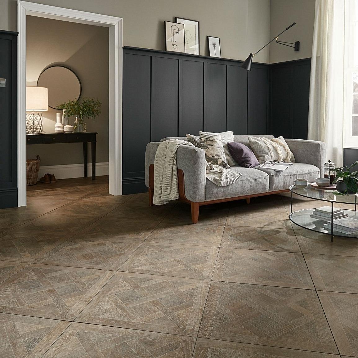 wood-effect-topps-tiles