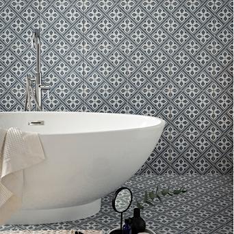 Fleur Topps Tiles
