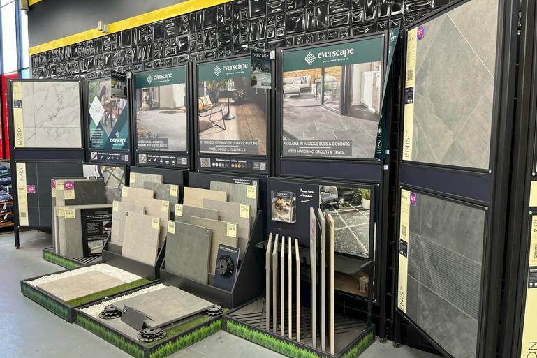 Tile Shop Great Yarmouth Topps Tiles Clearance Outlet