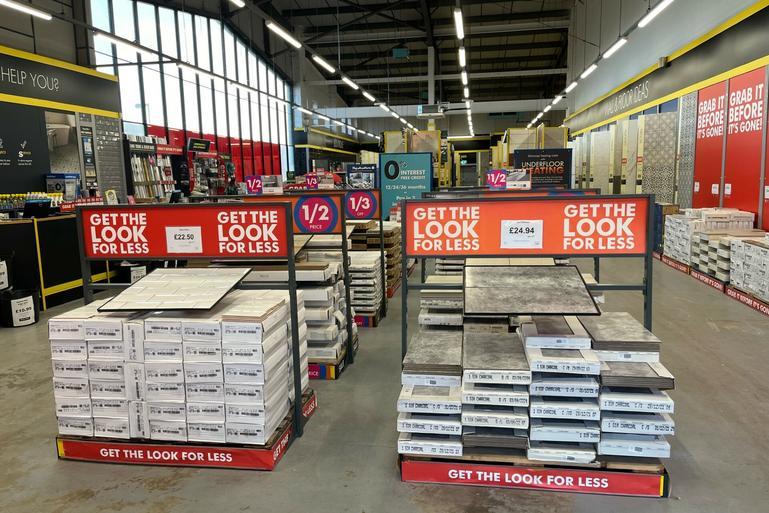 Tile Shop Great Yarmouth Topps Tiles Clearance Outlet