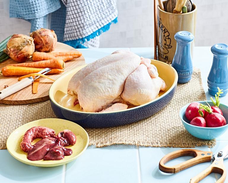 Chicken, Whole, With Giblets Field & Flower Meat