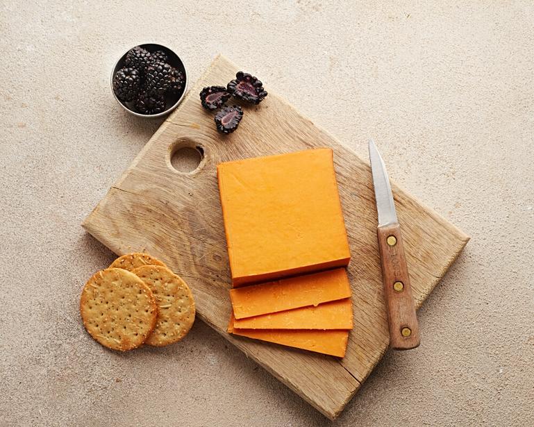Dorset Red Smoked Cheese (190g) Field & Flower Dairy