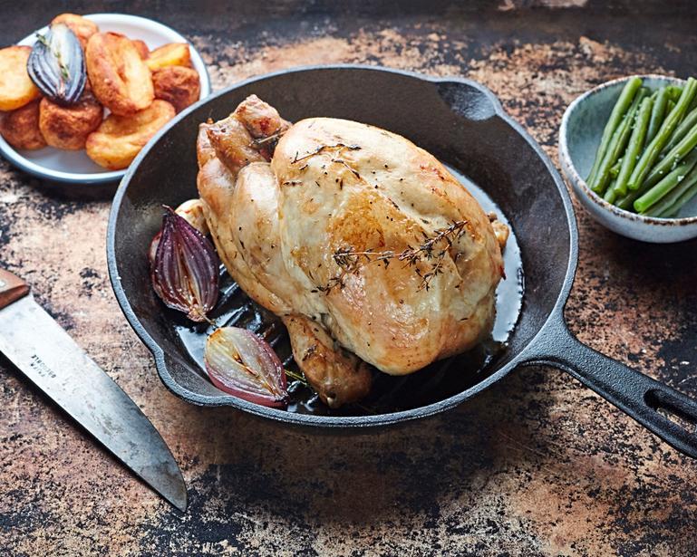 Whole Chicken with Thyme & Butter (1.5kg) field&flower Meat