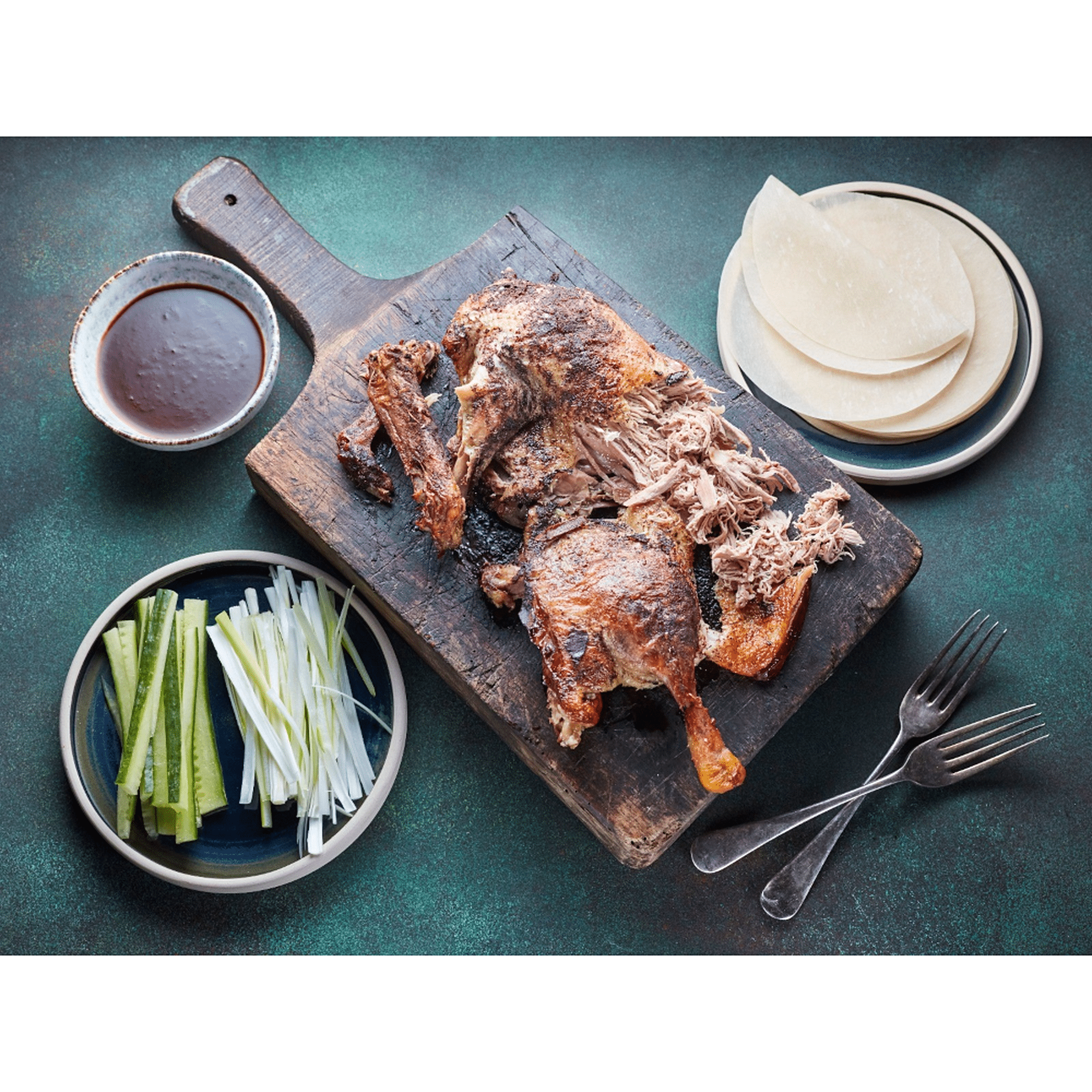 Slow-Cooked Aromatic Half Duck with Hoisin Sauce & Pancakes (950g)