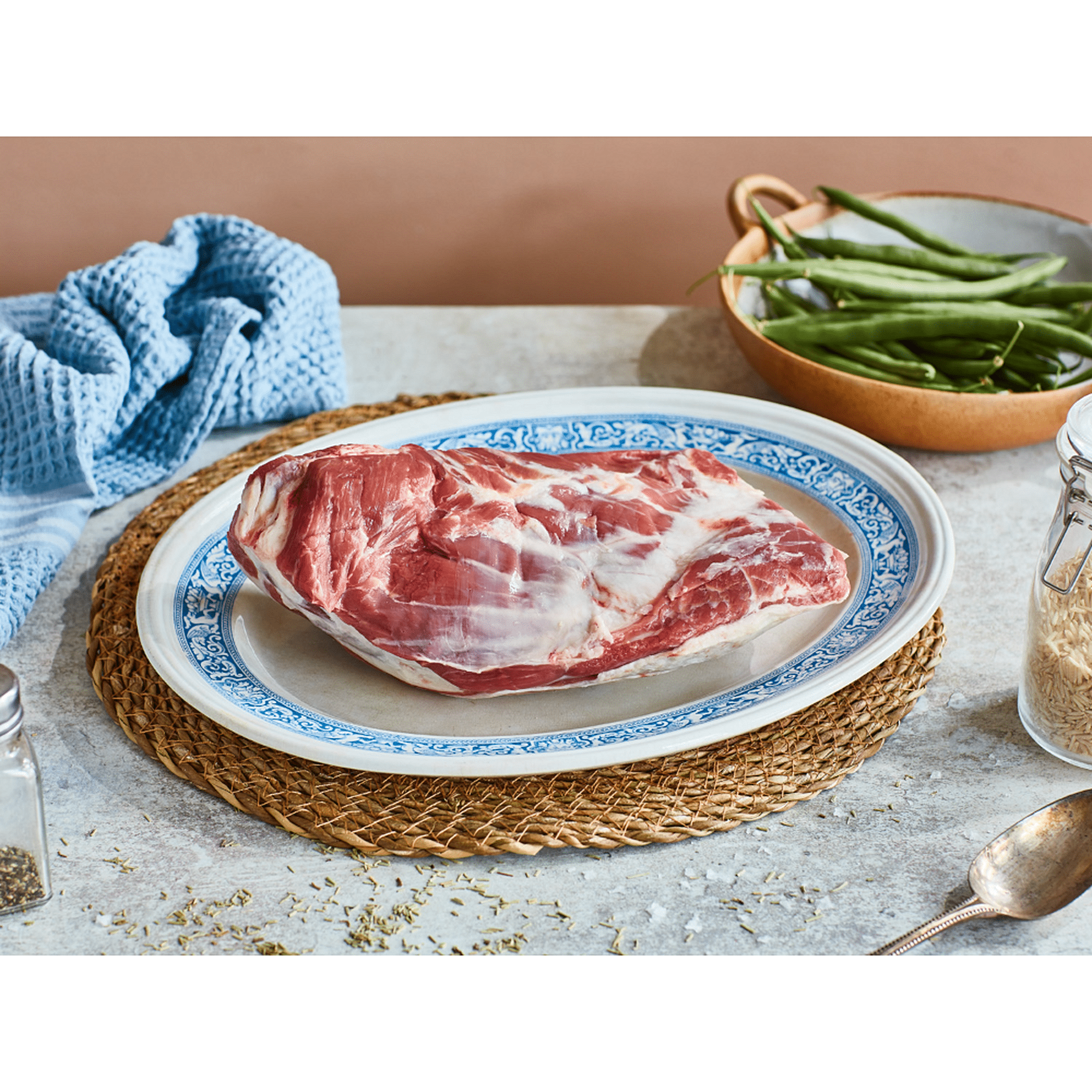 Romney X Half Shoulder of Lamb (1.2kg)