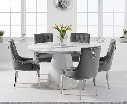 Circle marble table and shop chairs
