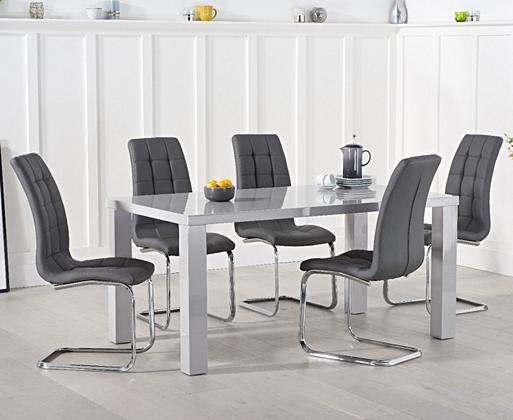 Dining table and 8 chairs sale discount