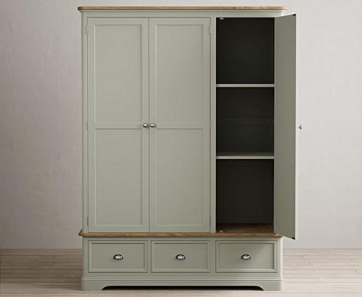 Oak furniture shop land triple wardrobe