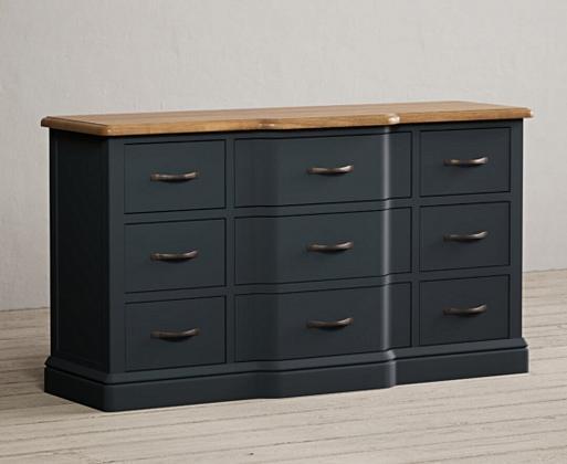 9 drawer hotsell oak dresser