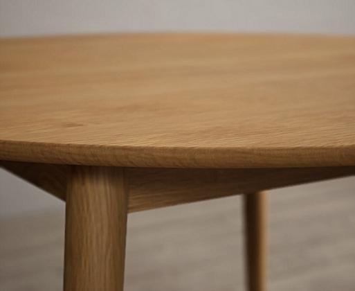 Round scandinavian shop dining table