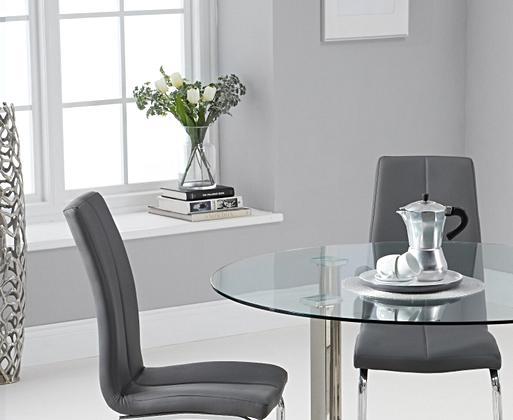 Round table sales with triangle chairs