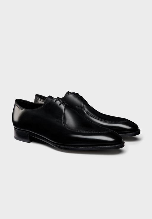Two eyelet derby 2025