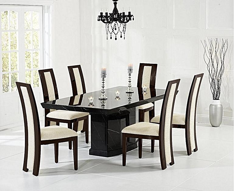 Carvelle 160cm Black Pedestal Marble Table with Novara Chairs Oak