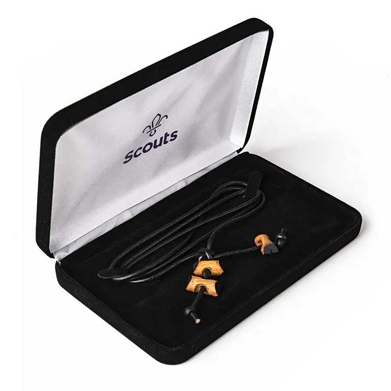 Gilwell Park Scouting Oak Wood Badge 3 Beads in Box Leaders