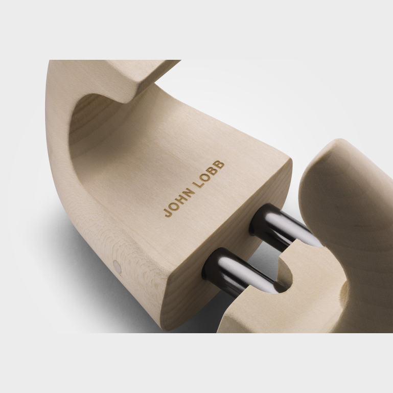 Luxury Shoe Care | Shoe trees | John Lobb シューケア