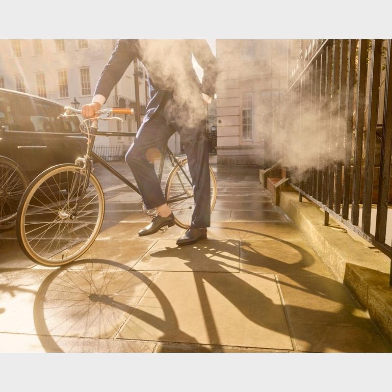 Mens Luxury Shoes | Manchester Essence | John Lobb シューズ