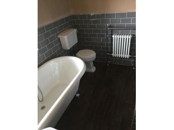 Bathroom b outlet
