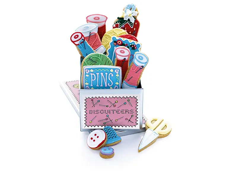 Sewing Kit Biscuit Tin